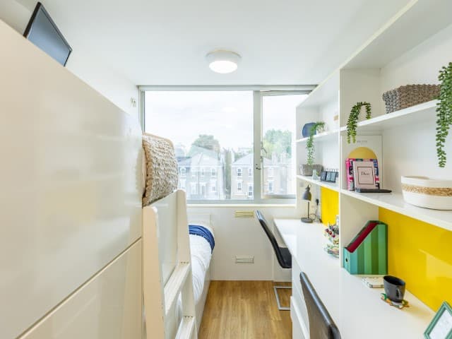 Twin En-Suite - 5