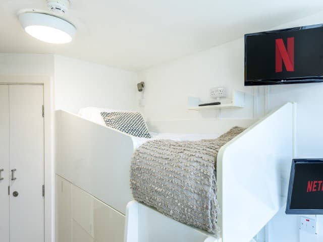 Twin En-Suite - 1