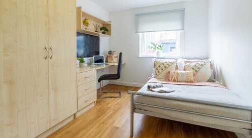 Silver En-Suite - 1