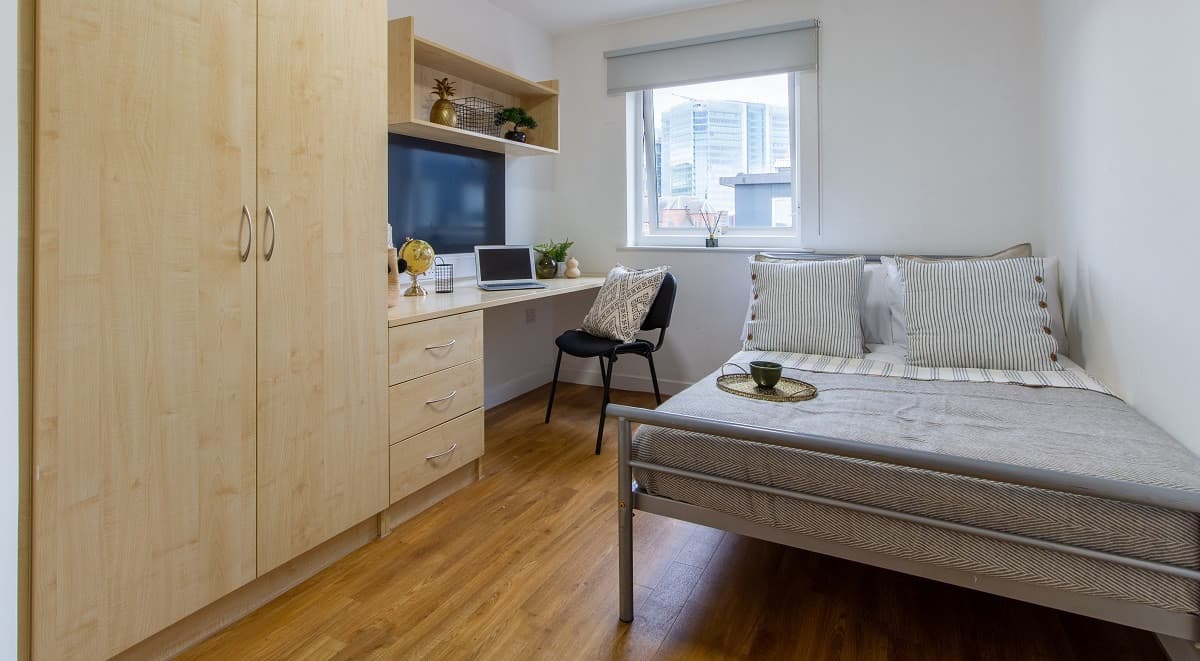 Platinum 2 Bed Flat - 1