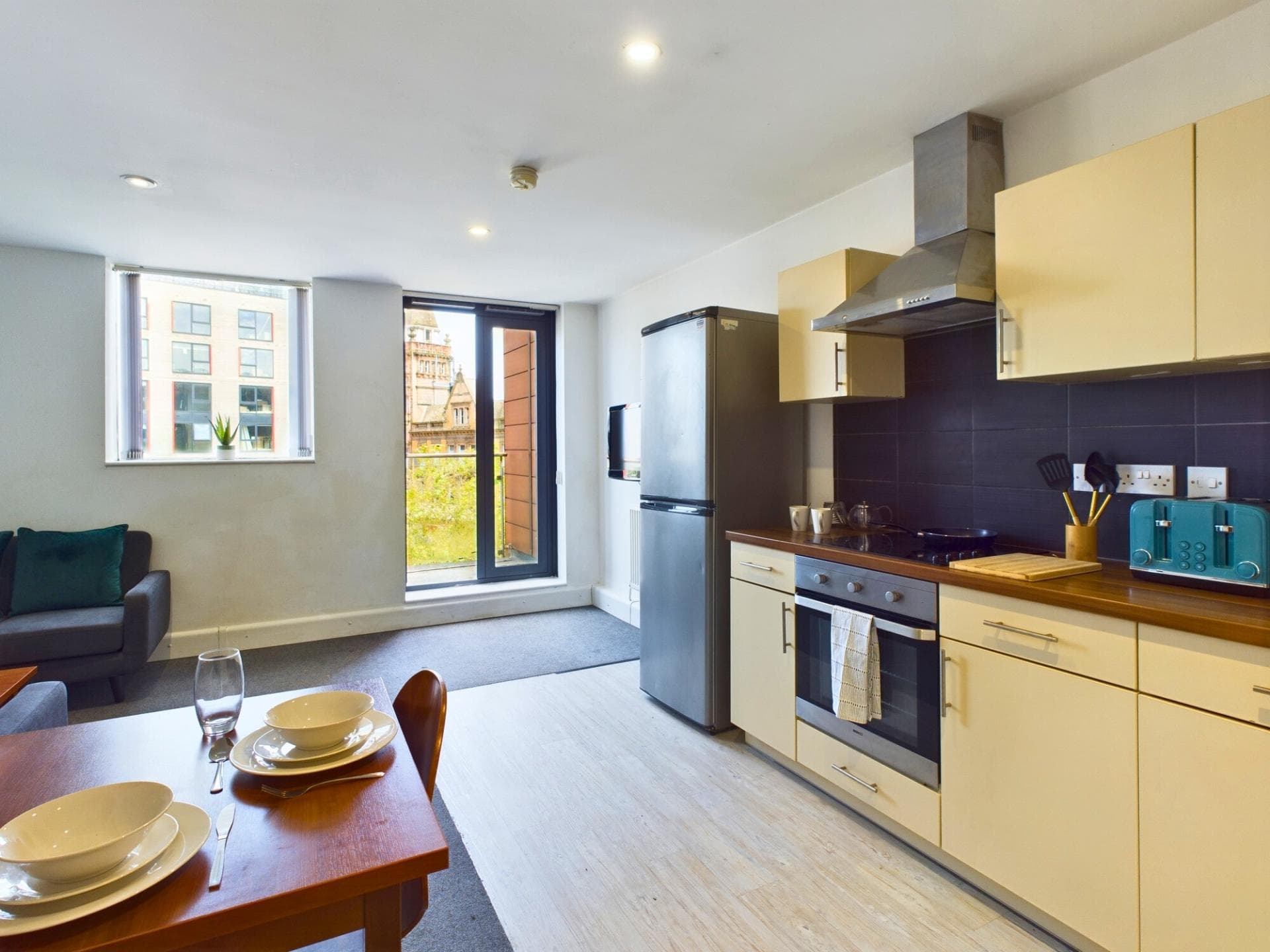 2 Bed Flat Balcony - 8