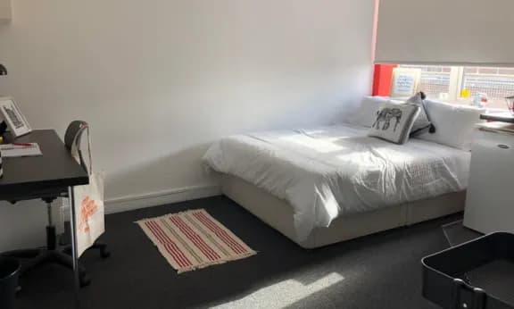 Large Studio - 5