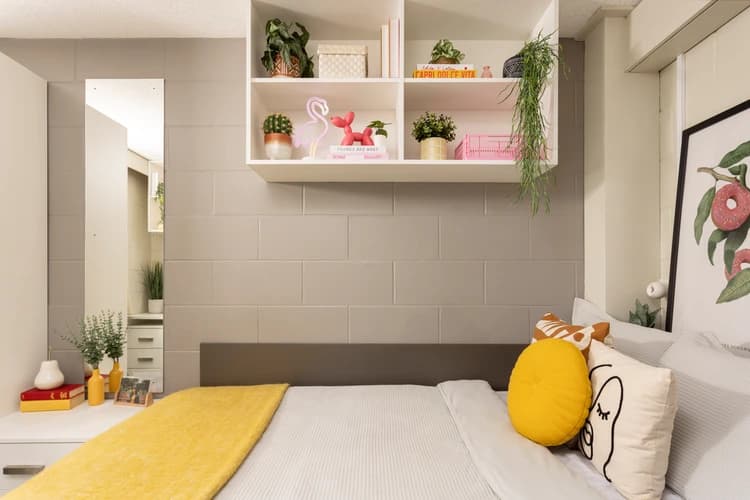 Premium Range 1 Non En-Suite - 1