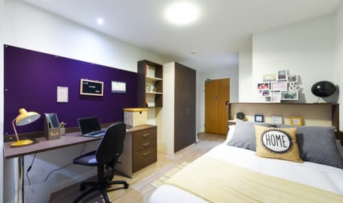 En-Suite Silver - 1