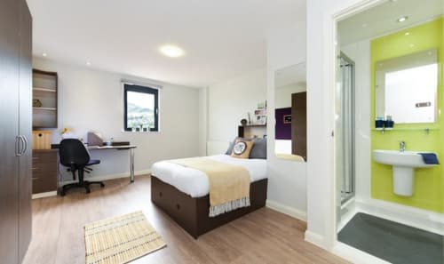 En-Suite Platinum - 1