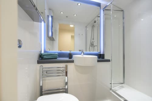 En-Suite Bronze Plus - 8