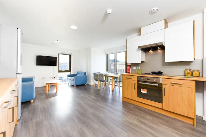En-Suite Gold - 6