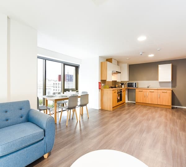 En-Suite Silver - 8