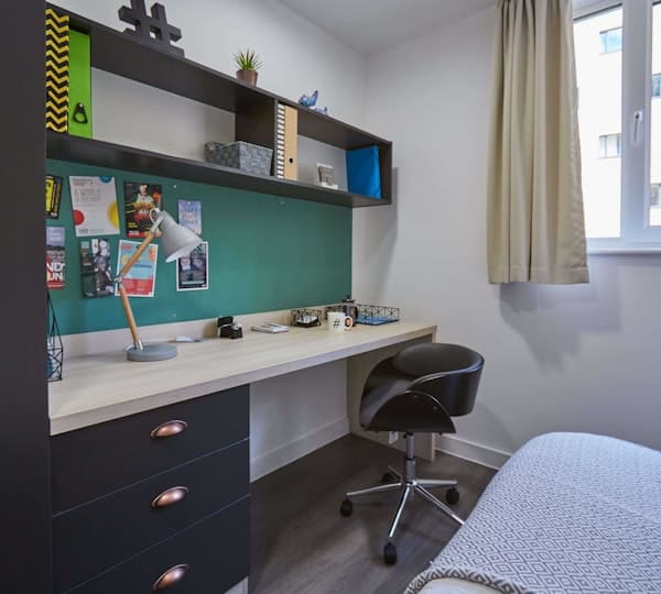 En-Suite Platinum Plus - 4