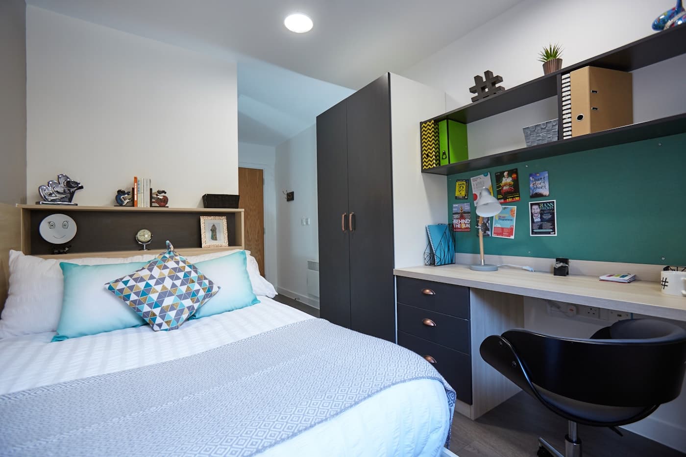 En-Suite Silver Plus - 1