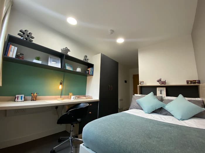 En-Suite Diamond - 1