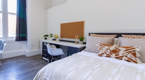 Gold En-Suite Room - 1