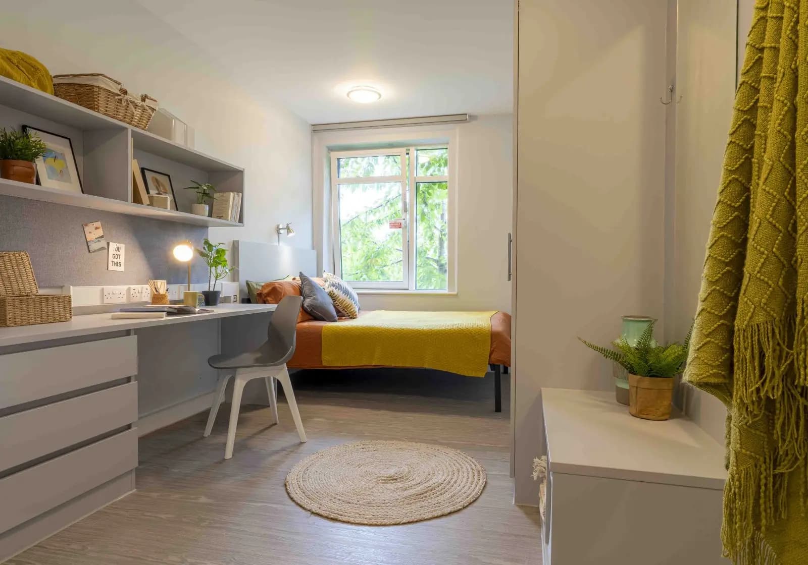 Bronze En-Suite - 2