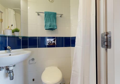 Silver En-Suite - 3