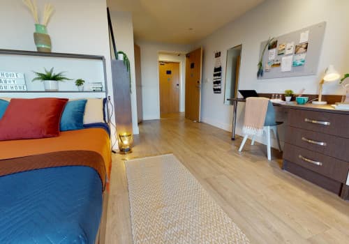 Diamond En-Suite - 6