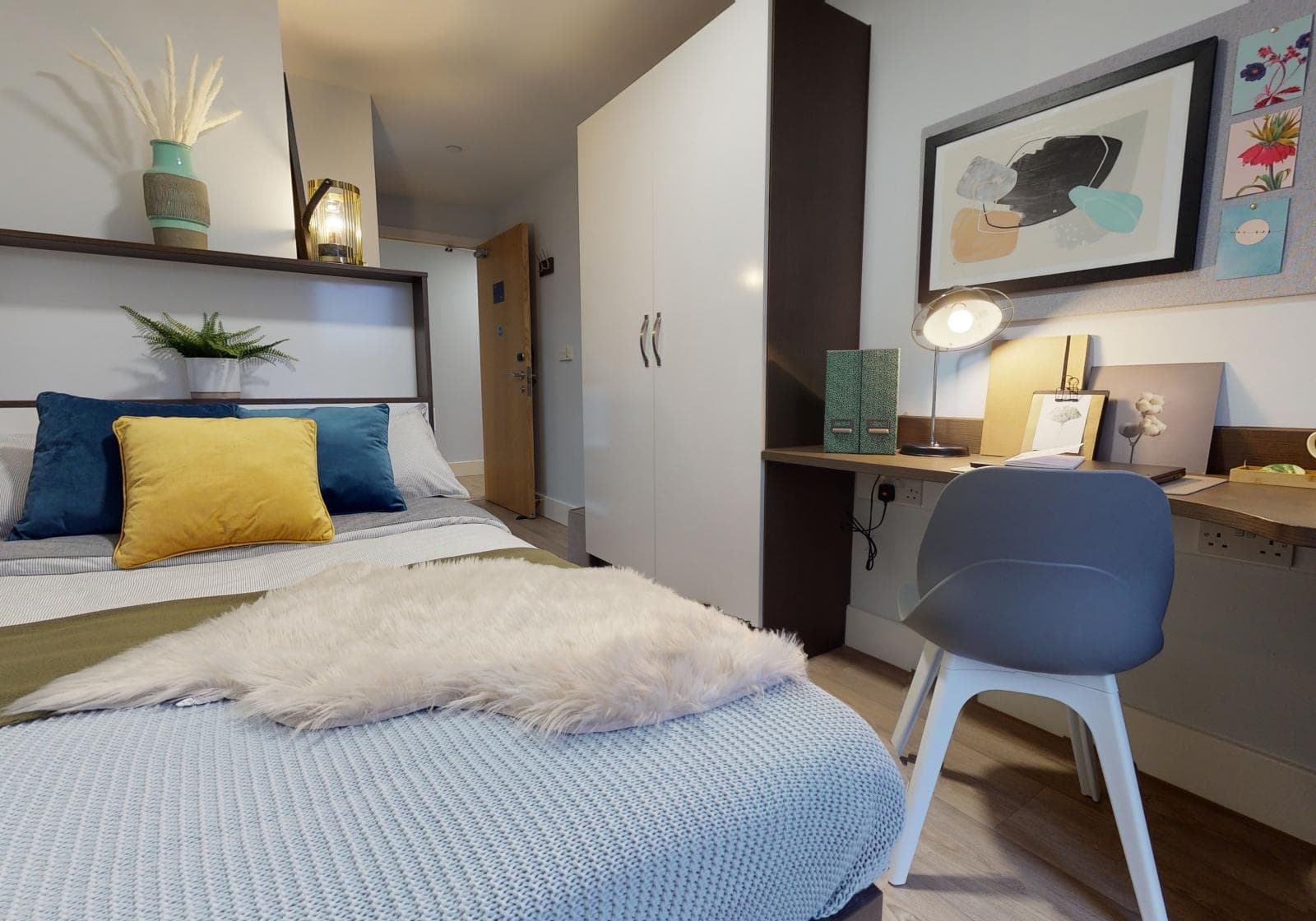Platinum En-Suite Premium - 1
