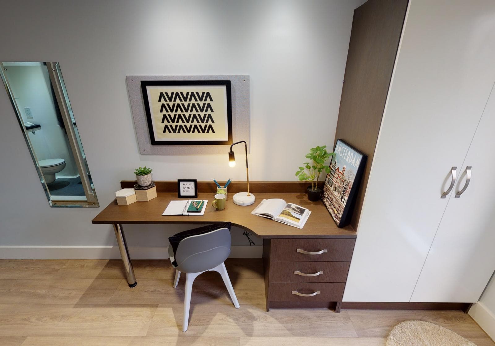 Silver En-Suite Plus - 5