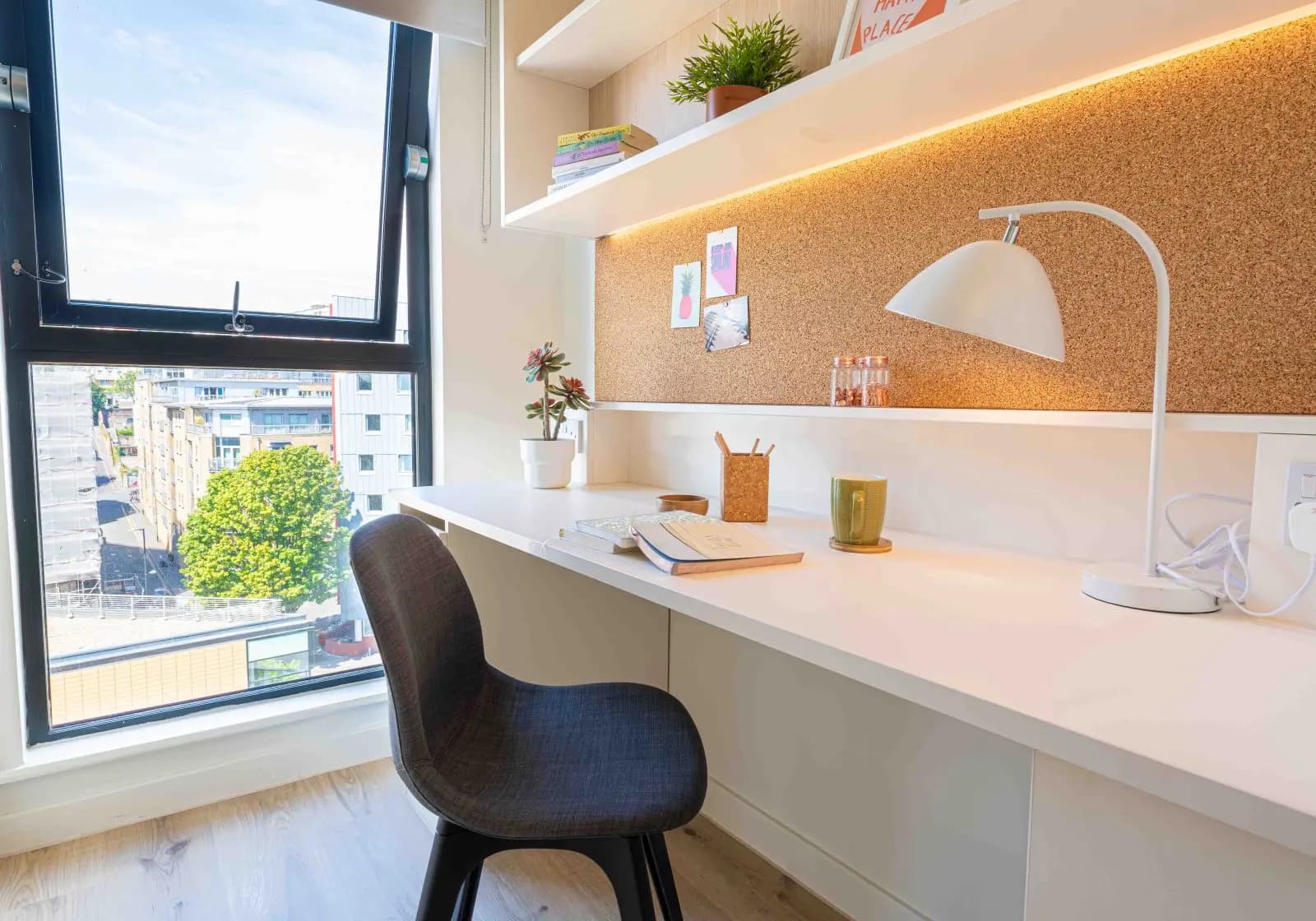 Gold En-Suite - 5