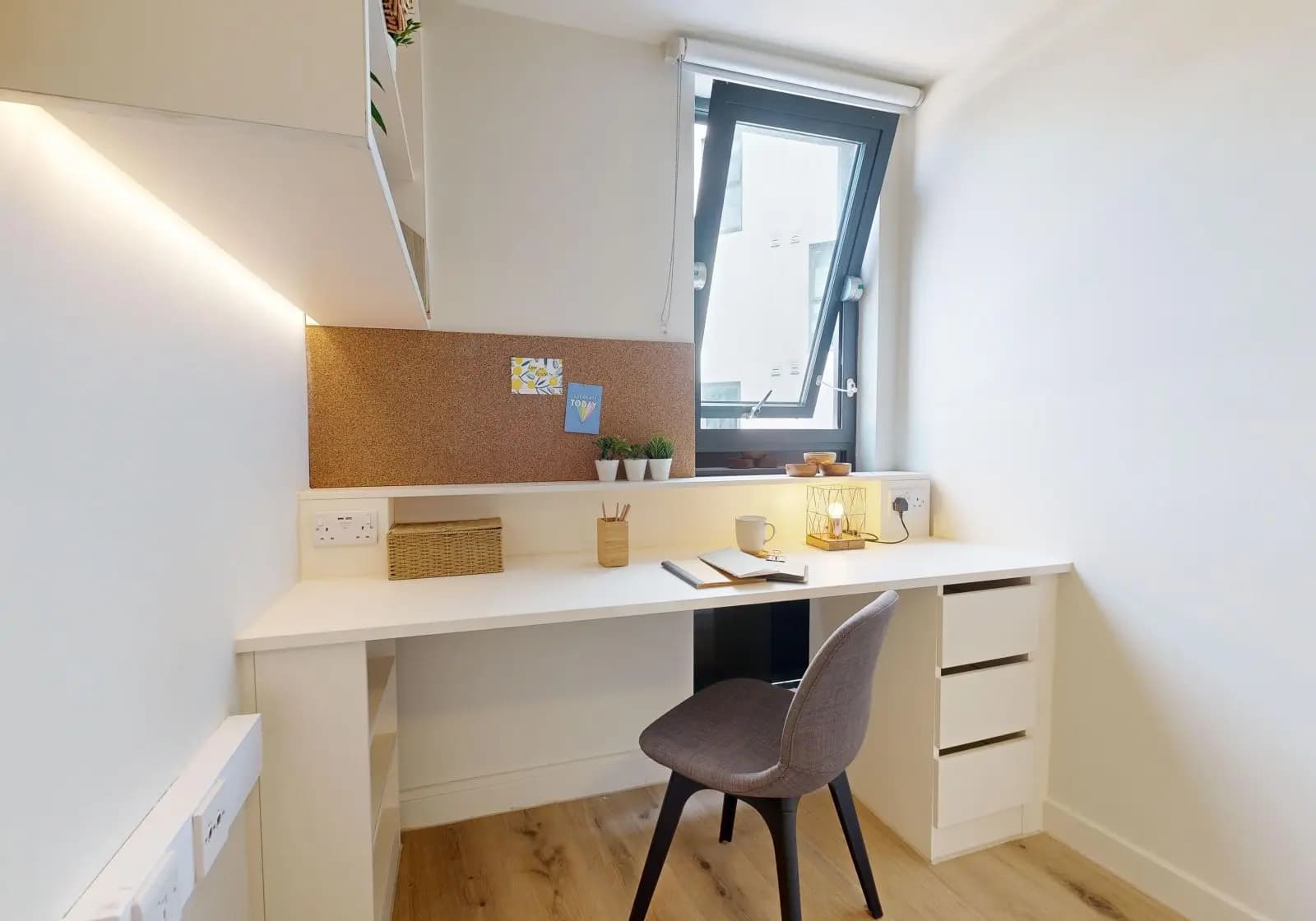 Silver En-Suite Plus - 4