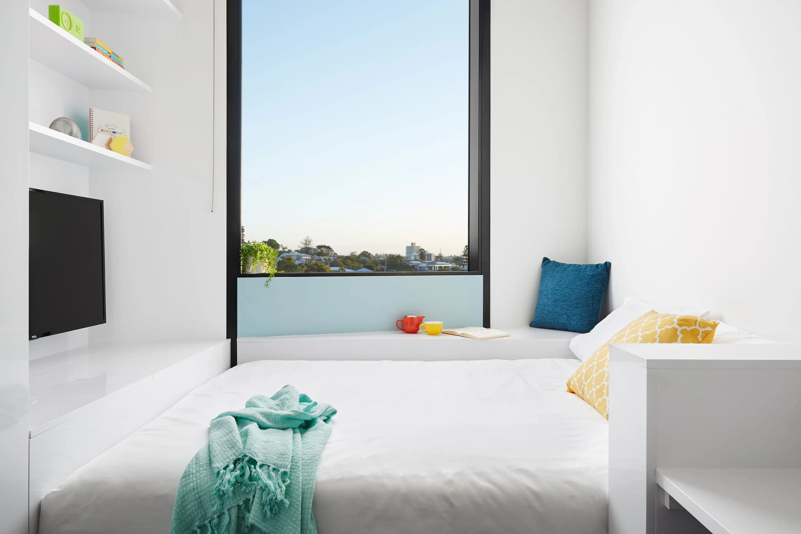 Signature Studio Apartment - Double Bed With Standard View - 5
