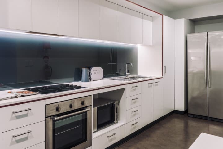 5-Bedroom Queen - 4