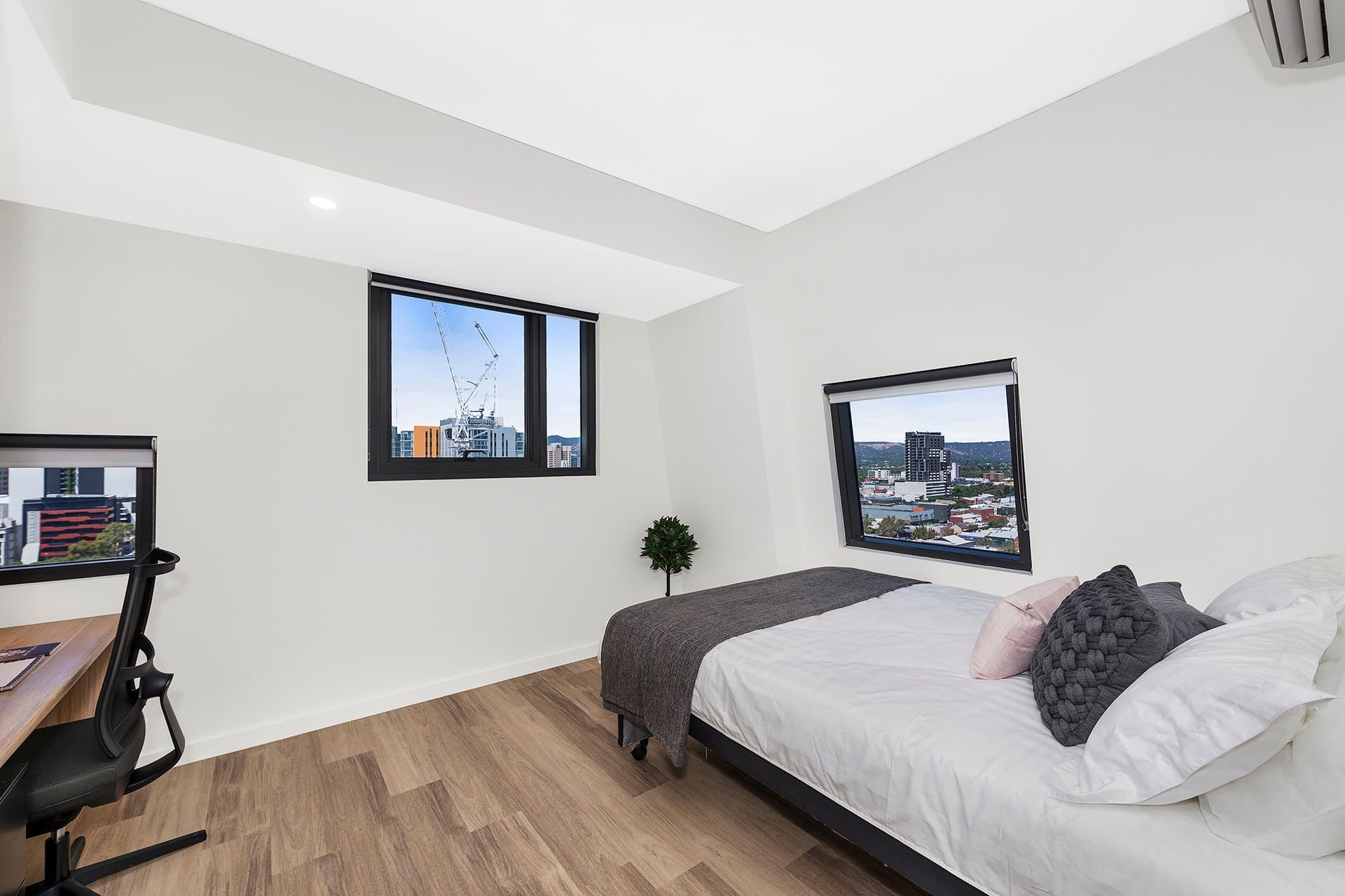 Ultra Studio Apartment - Queen Bed With Standard View - 6