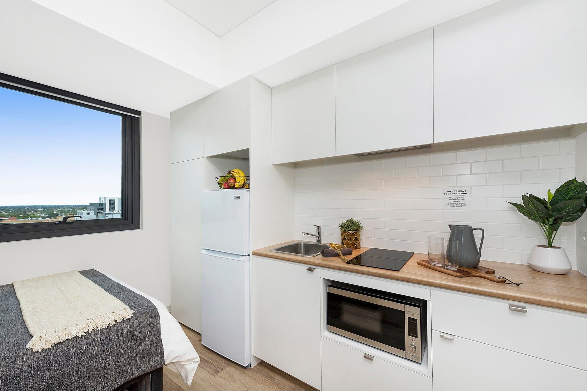 Signature Studio Apartment - Double Bed With Standard View - 6