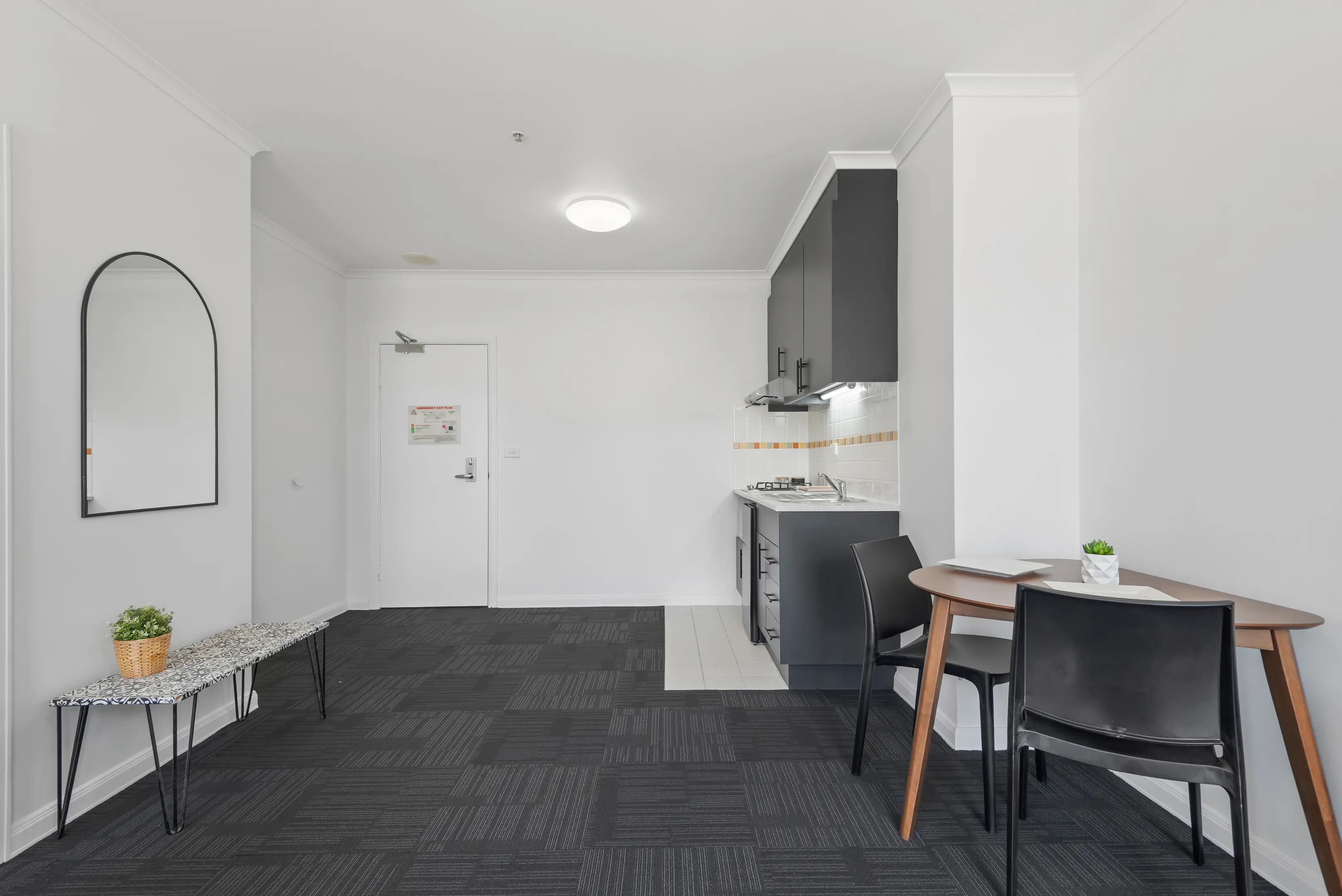 1 Bedroom - 2