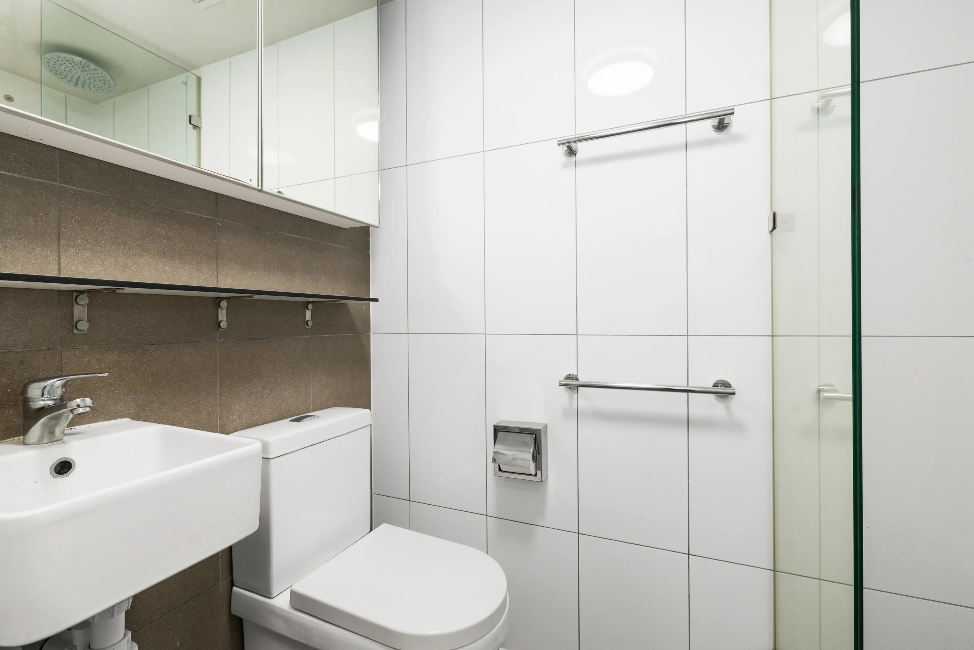 2 Bedroom Premium Apartment With Balcony-External (with View) - 3