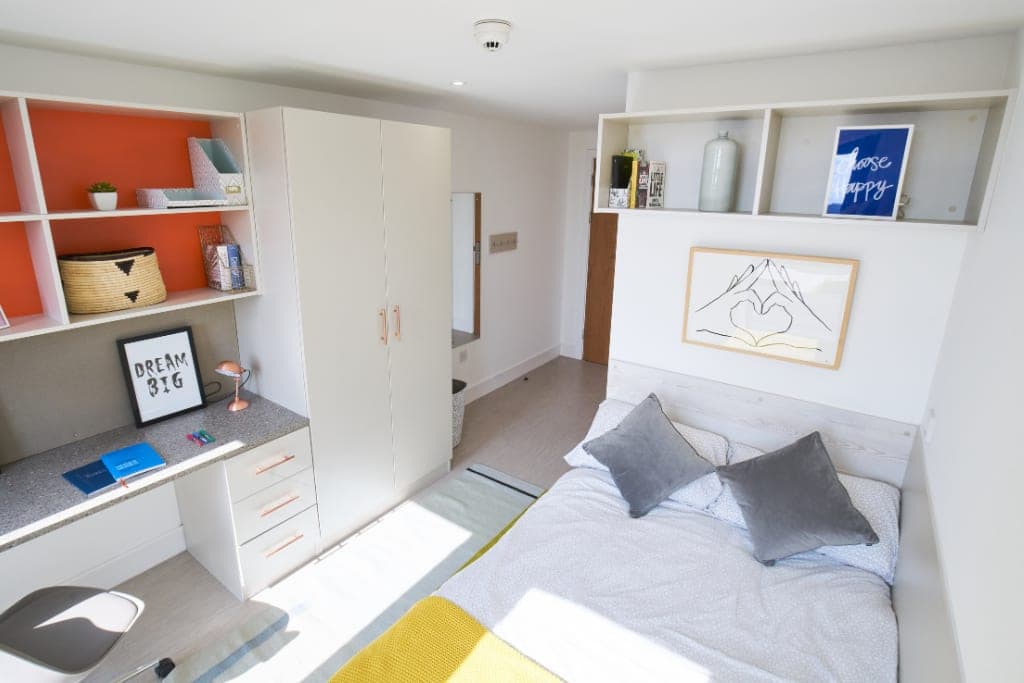 Classic En Suite - 1