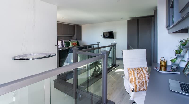 Premium Mezzanine Studio - 3