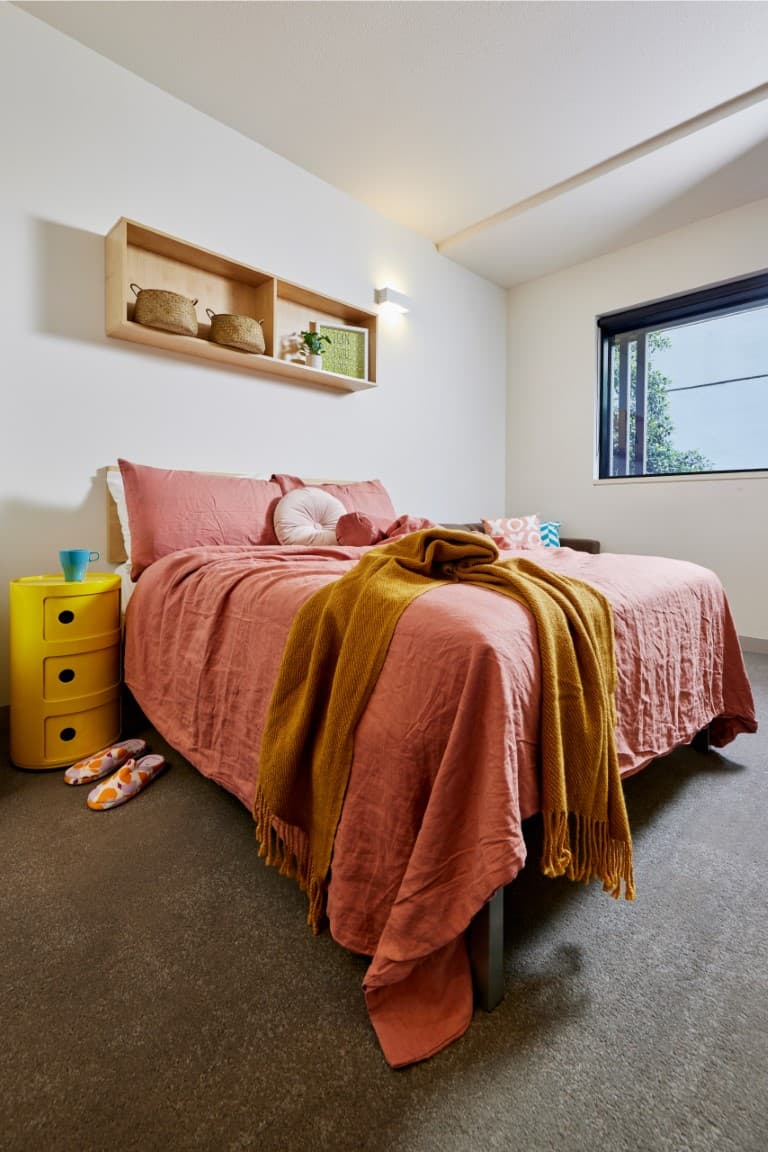 Double Bed, Large Studio Apartment, Standard View - 10
