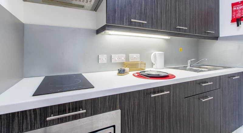 Studio Sapphire - 3