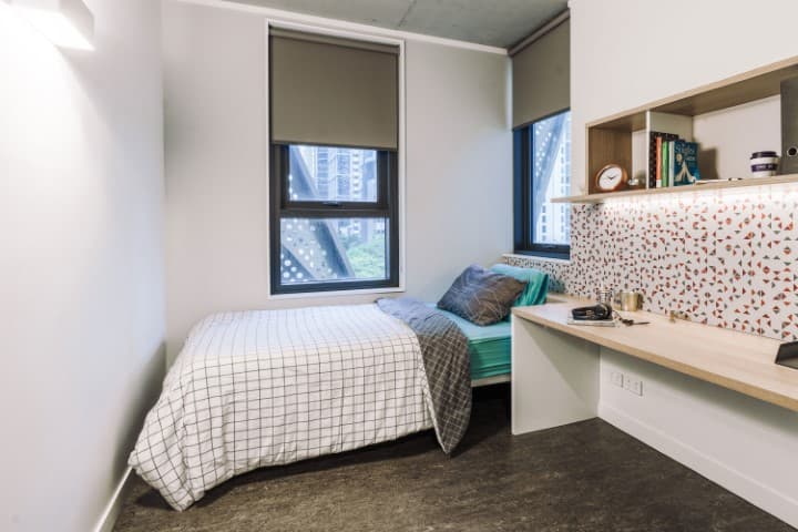 5-Bedroom Apartment - Double Room - 4