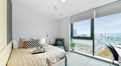 Premium Studio - 1