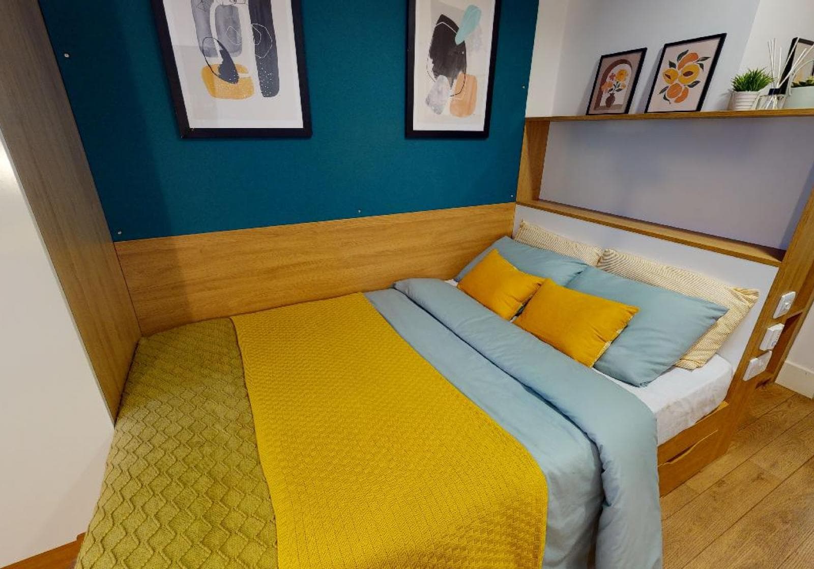 Silver En-Suite Plus - 1