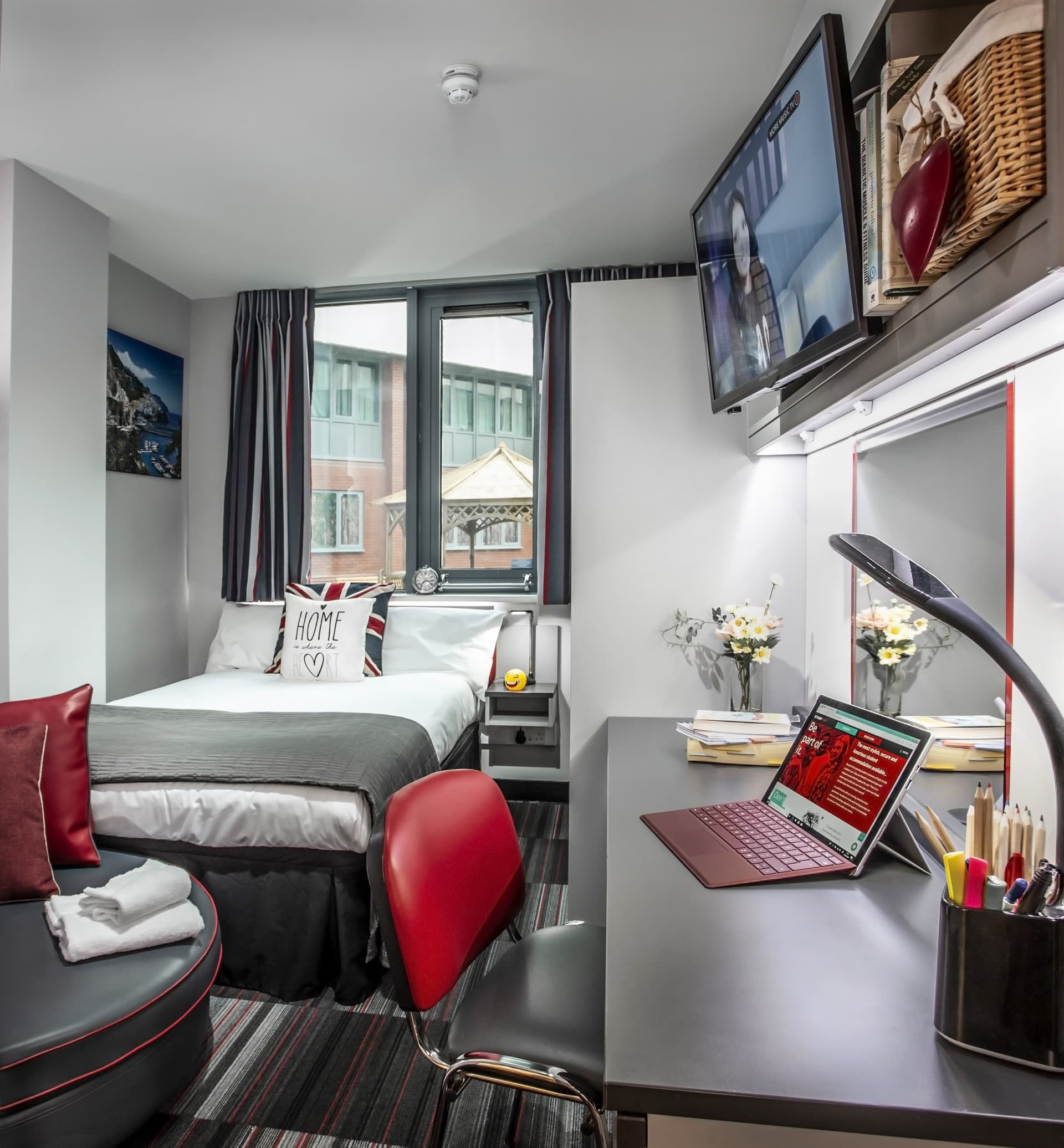 Platinum En-Suite Serviced Flat - 5