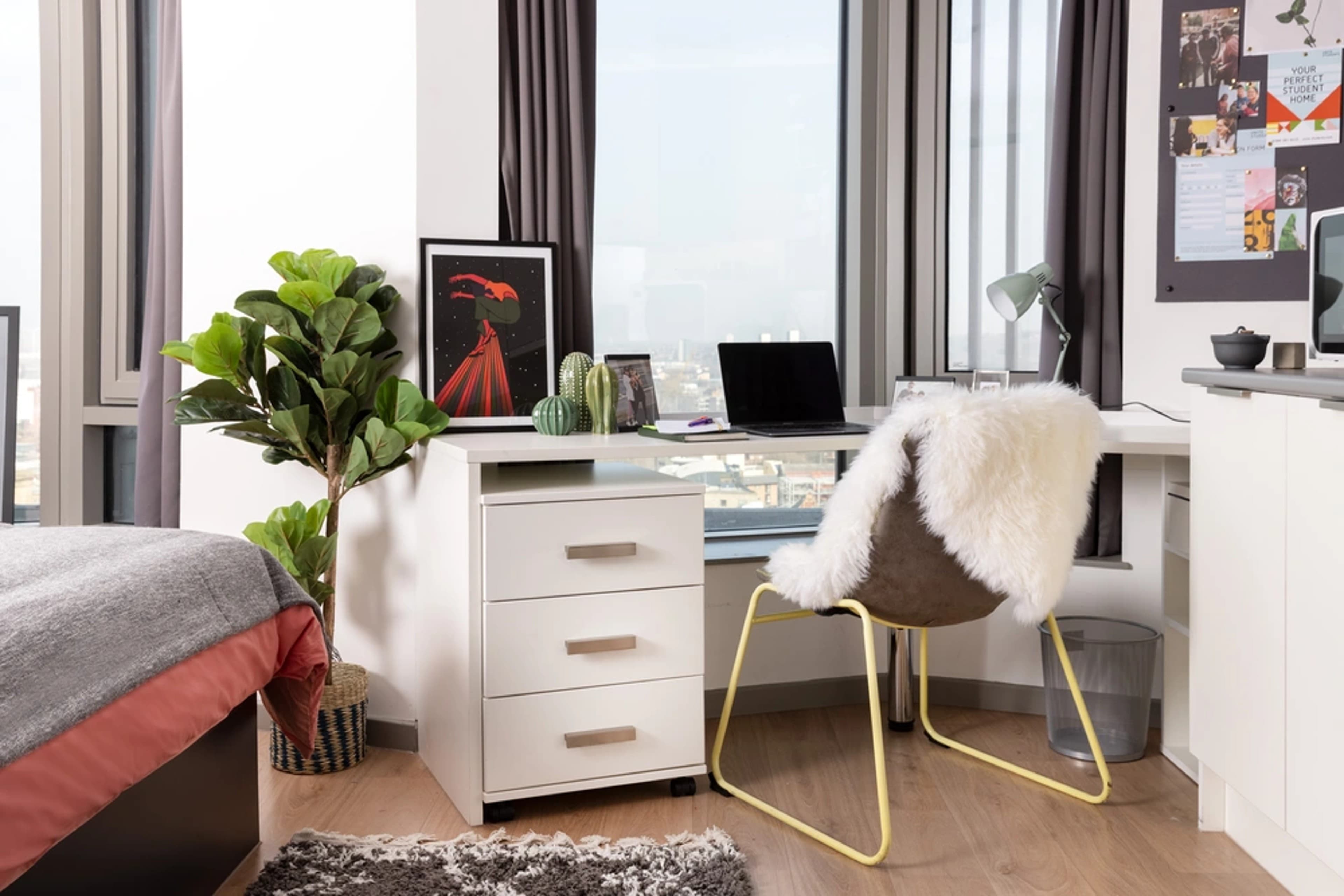 Double Partly Accessible Studio - 3