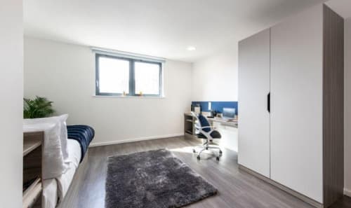En-Suite Gold - 4