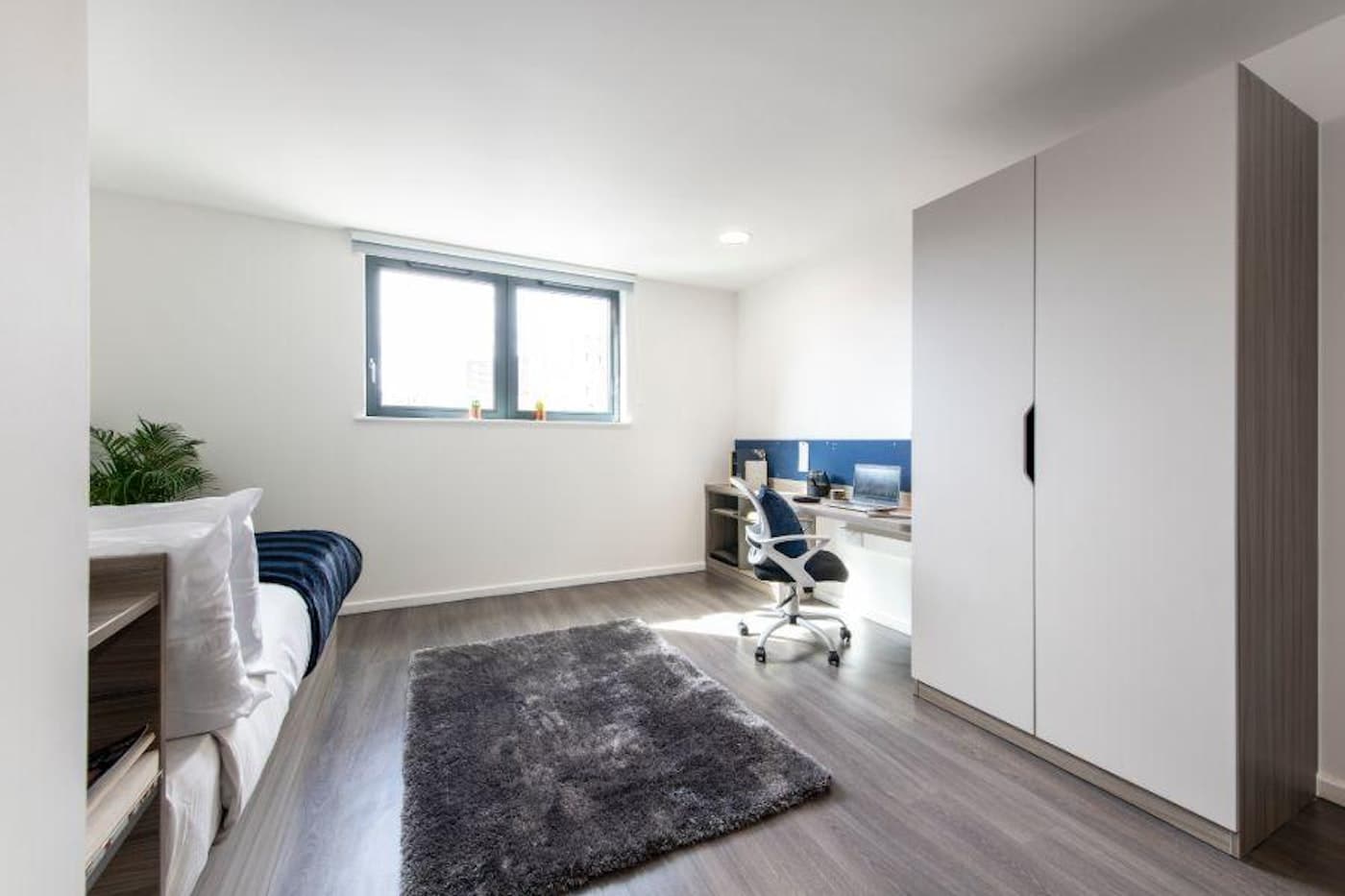 En-Suite Platinum - 2