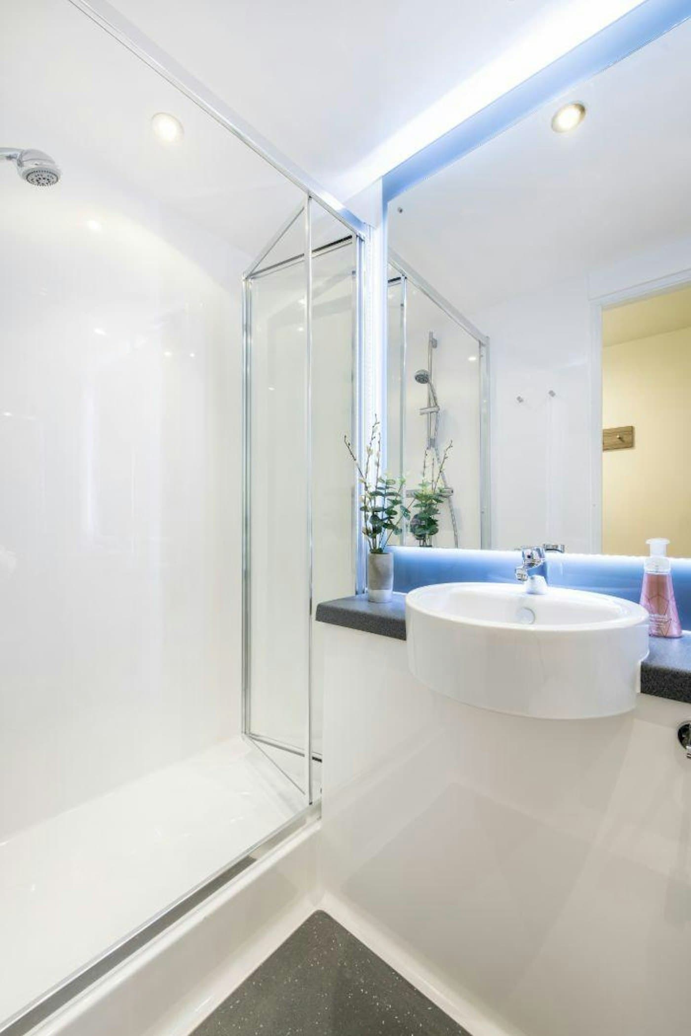 Two Bed Apartment (Shared) - 2