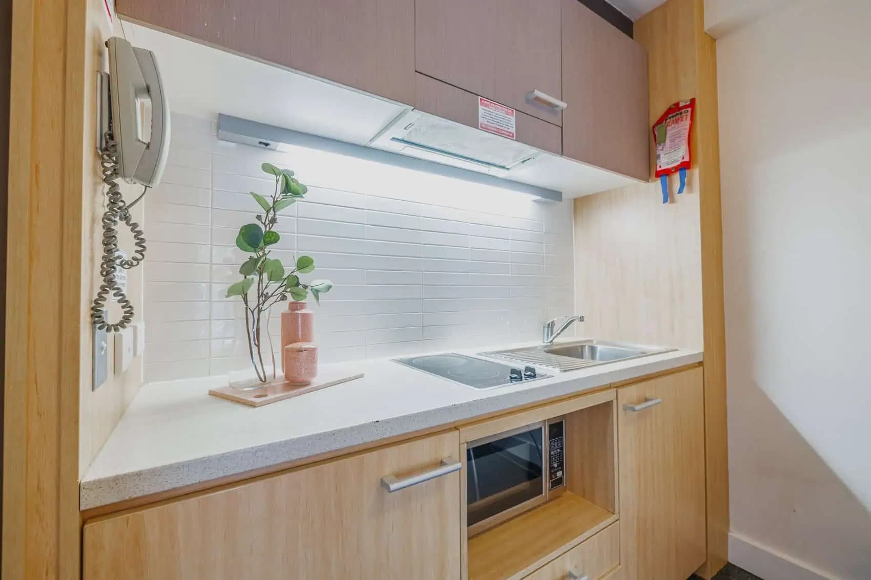 2 Bedroom Apartment Large - 9