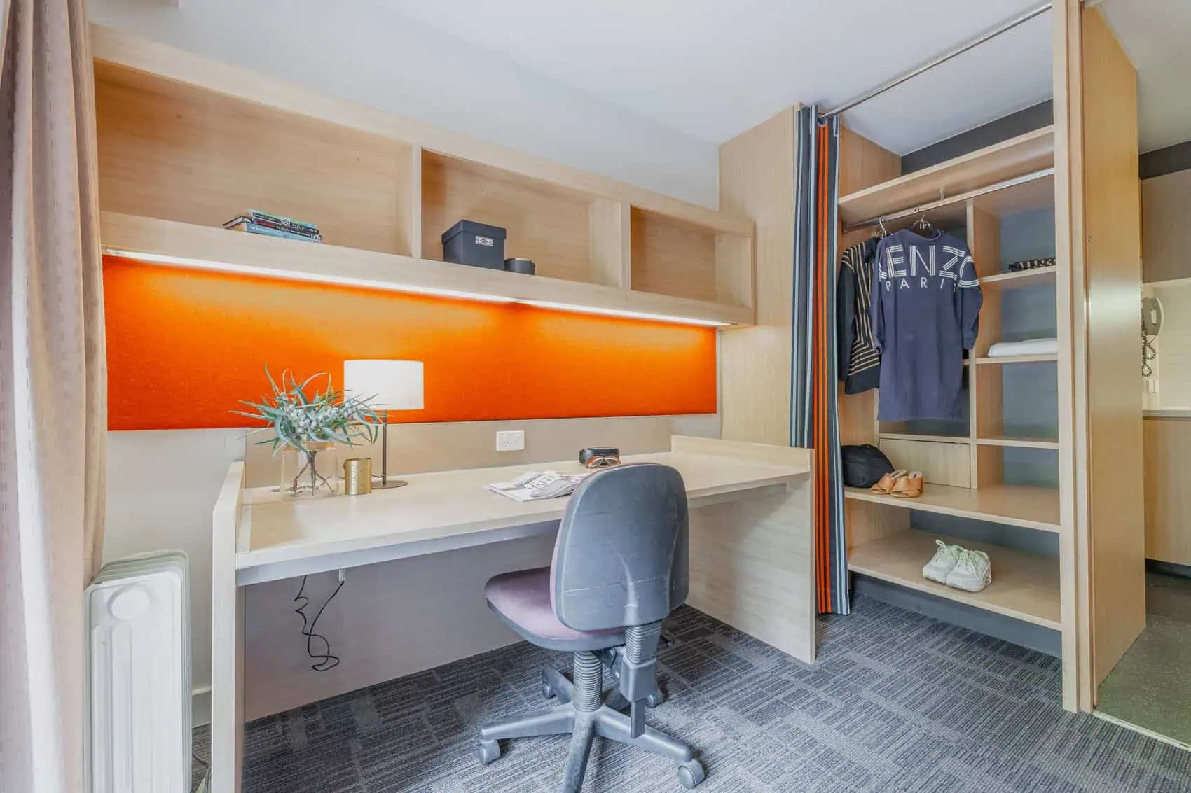 2 Bedroom Apartment Large - 5