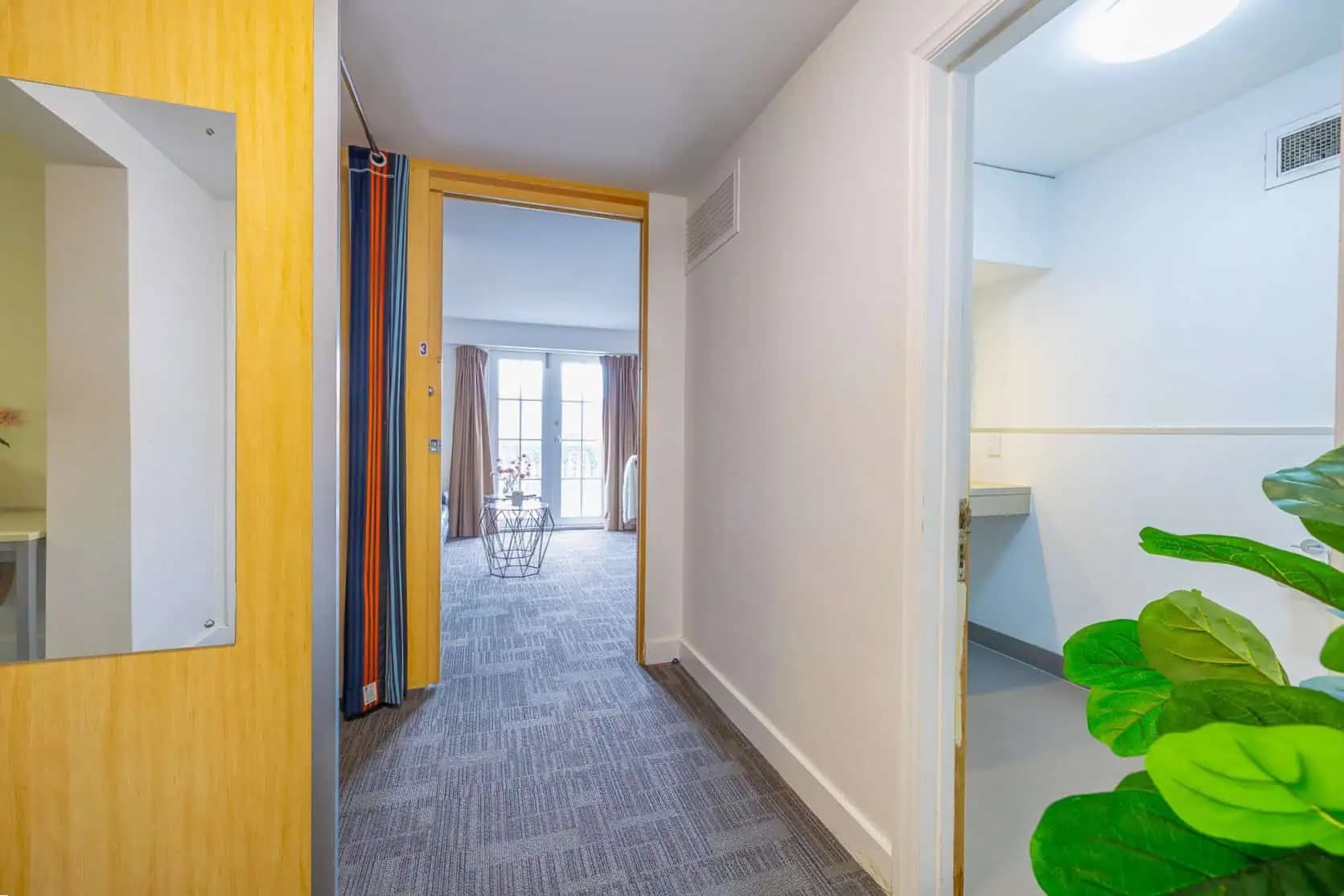 3 Bedroom Apartment Large - 7