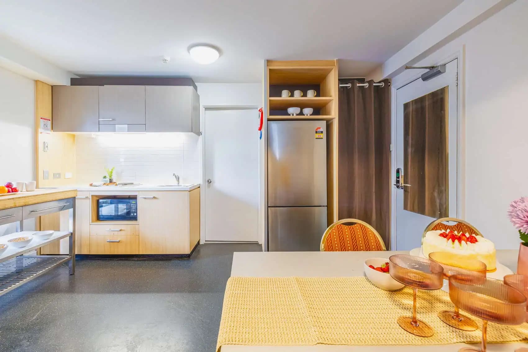 5 Bedroom Apartment - 9