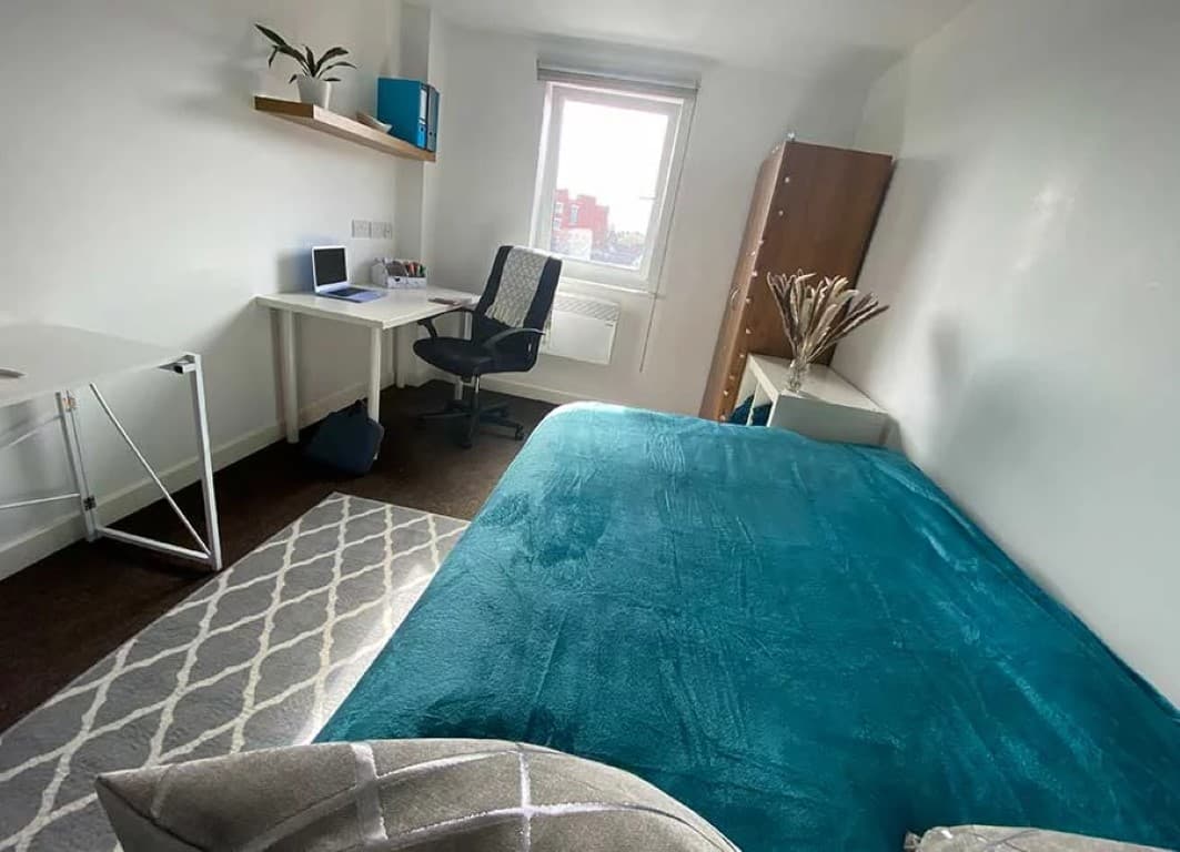En-Suite Room - 1