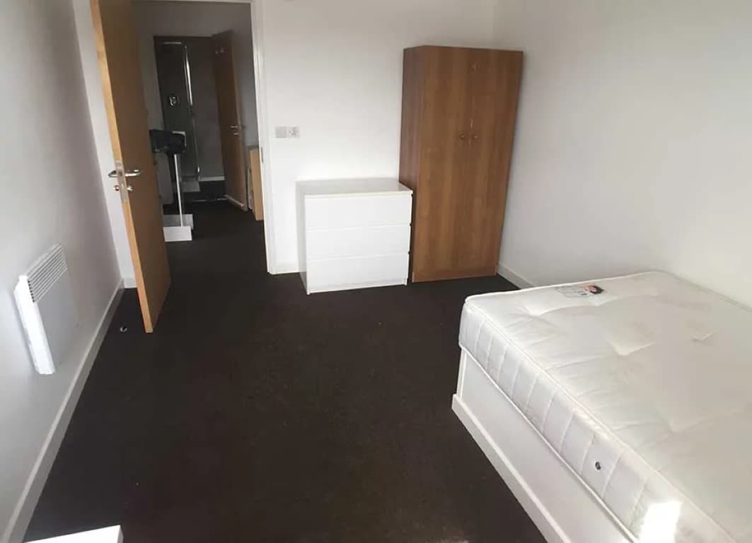 Two-Bed Flat - 3