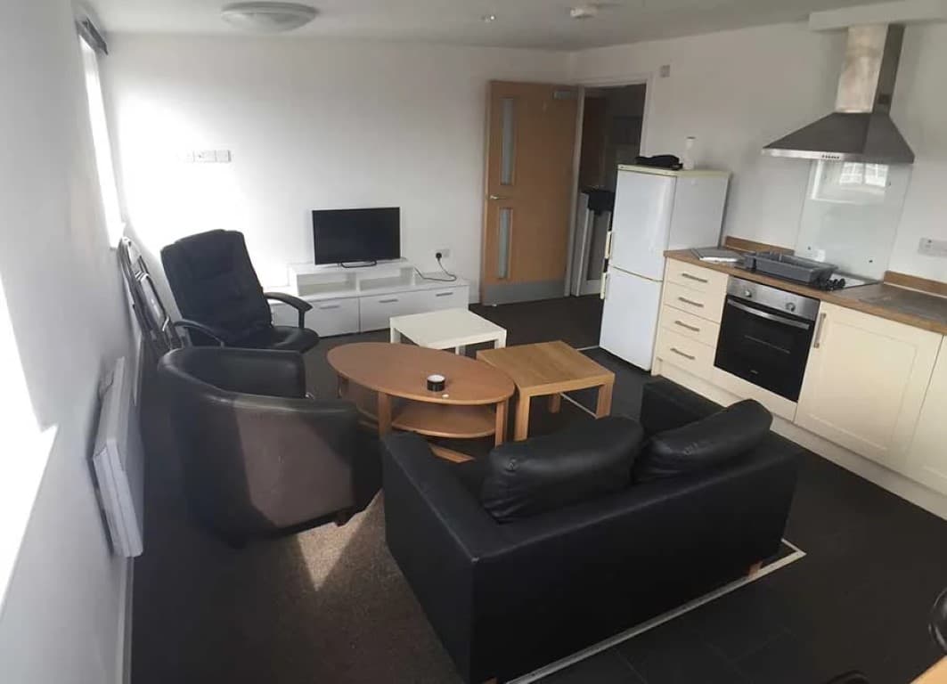 Two-Bed Flat - 8