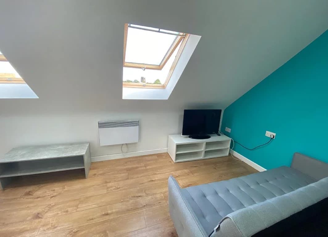 One-Bed Flat - 6