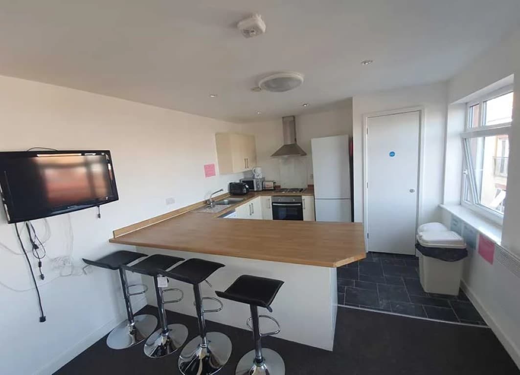 En-Suite (Superior) - 10